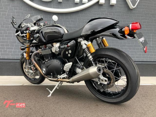 スラクストン1200RS ロケットカウル ETC装備済み USBソケット