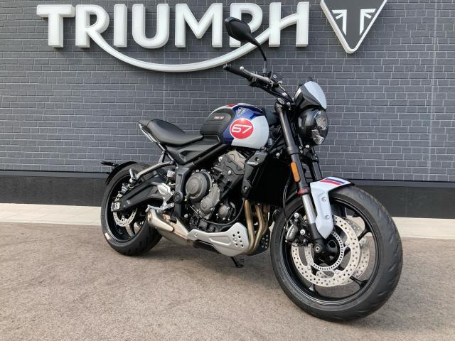 トライデント660 TRIPLE  TRIBUTE 限定車