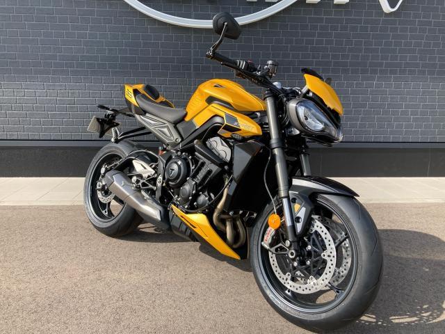 ストリートトリプルRS オーリンズ Brembo フライスクリーン 純正スライダー アームガード