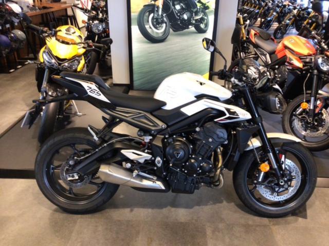 ストリートトリプル765R