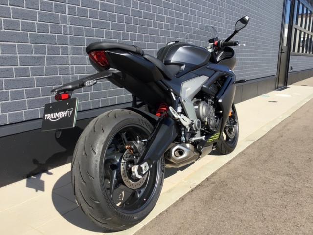 デイトナ660 登録済み未使用車 純正クイックシフター ETC2．0