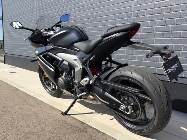 デイトナ660 登録済み未使用車 純正クイックシフター ETC2．0