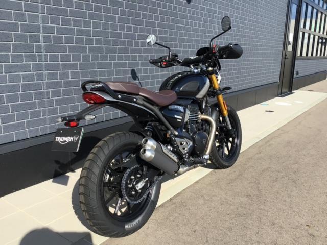 スクランブラー400X スクリーン マッドガード デモ未使用車 ETC2．0