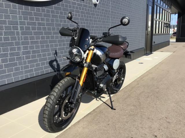 スクランブラー400X スクリーン マッドガード デモ未使用車 ETC2．0