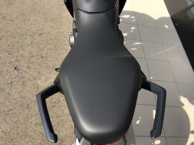 タイガースポーツ660 新車