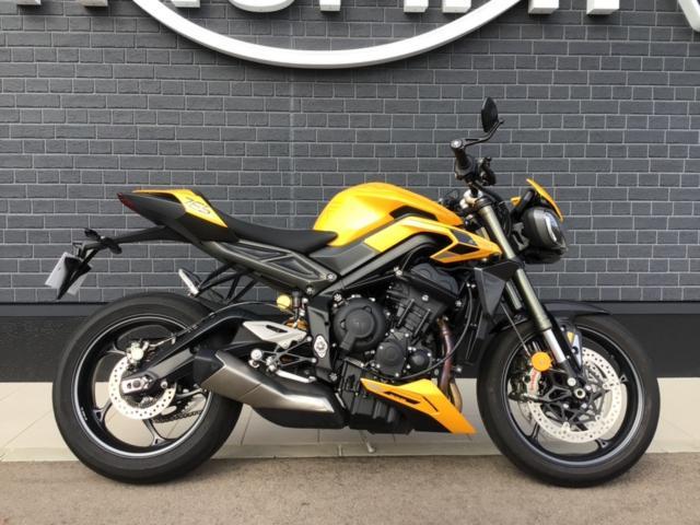 ストリートトリプル765RS