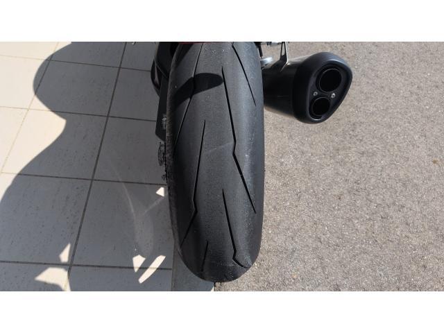 スピードトリプル1200RR