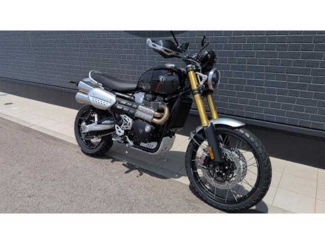 スクランブラー1200XE 新車在庫車 純正アクセサリー半額（税込み11万円以上）