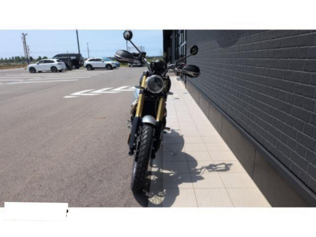 スクランブラー1200XE ETC2．0 新車在庫あり
