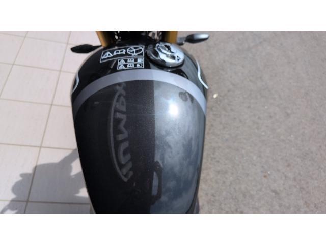 スピード400 登録済み未使用車