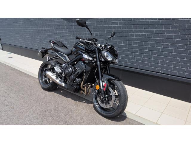 ストリートトリプル765R 試乗車
