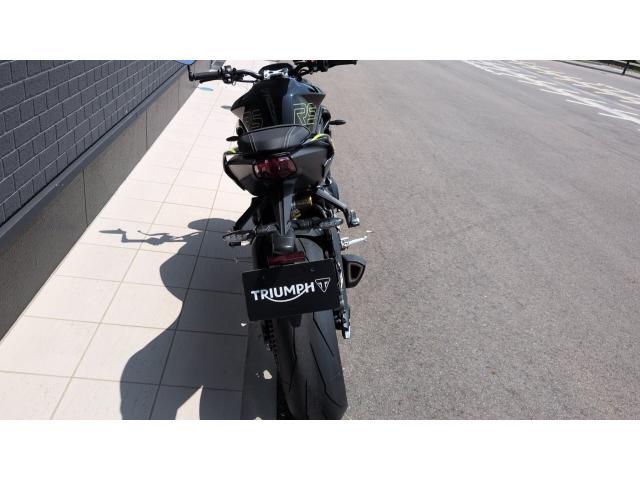ストリートトリプル765RS