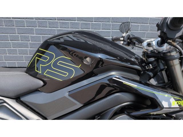 ストリートトリプル765RS