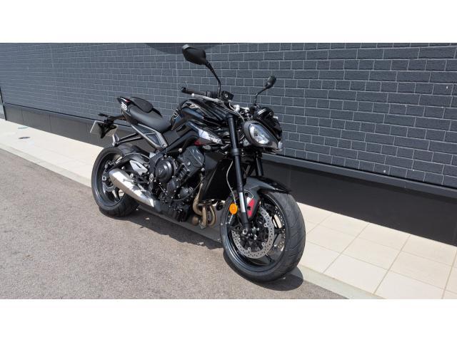 ストリートトリプル765R 試乗車