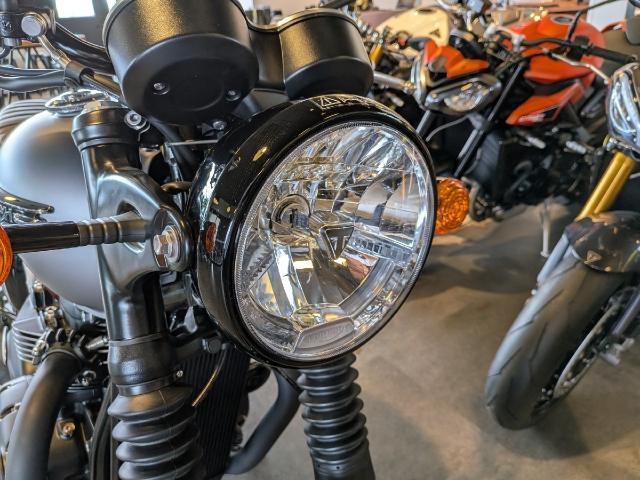 ボンネビルT120 登録済未使用車