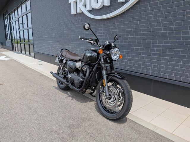 ボンネビルT120BLACK