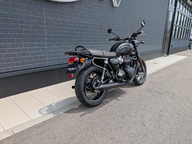 ボンネビルT120BLACK