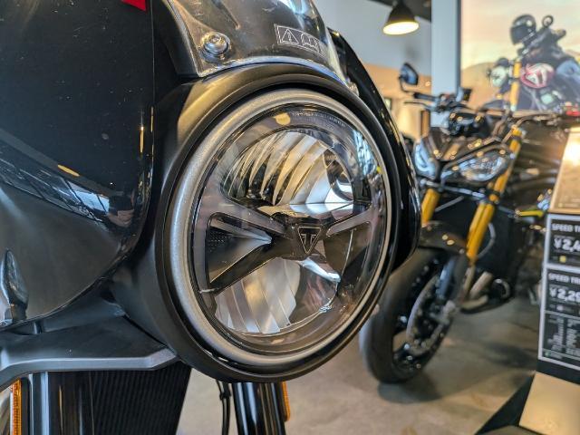 スラクストン400