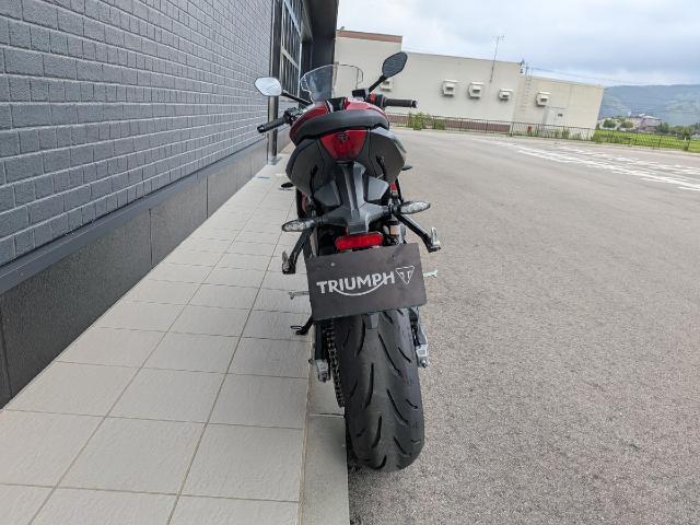 デイトナ660 クイックシフター装着 登録済未使用車