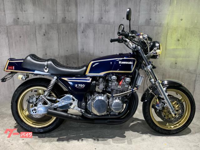 ＺＥＰＨＹＲ７５０　ドレミＦＸ外装　マーシャル黄ヘッド　ホイール金ラメリペイント　オイル蔵−　アップハンドル　バックステップ　他