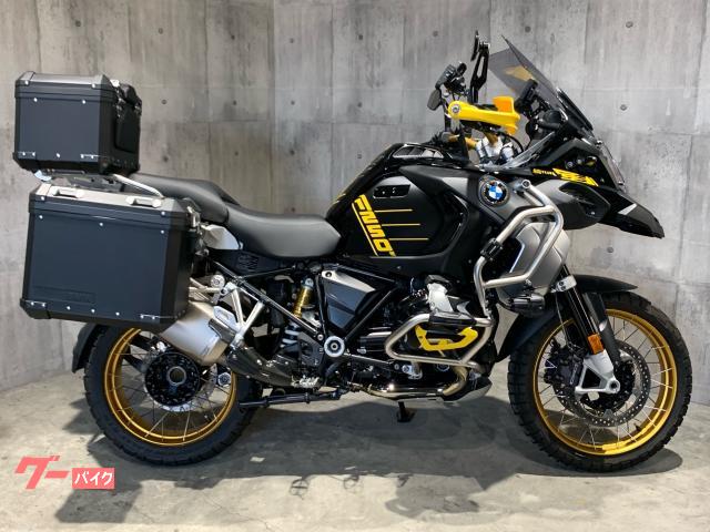 Ｒ１２５０ＧＳ　Ａｄｖｅｎｔｕｒｅ　４０周年記念カラー　トリプルボックス　アクラポビッチマフラー　前後ドラレコ　純正ナビ　ＥＴＣ