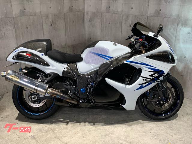 ハヤブサ（ＧＳＸ１３００Ｒ　Ｈａｙａｂｕｓａ）フルカスタム　マルケホイール　ツキギマフラー　ストライカーステップ　カーボン外装多数