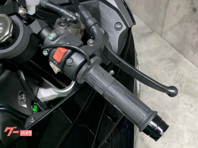カワサキ Ninja ZX－6R M4フルエキ ベビーフェイスバック