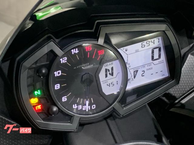 カワサキ Ninja ZX－6R M4フルエキ ベビーフェイスバック