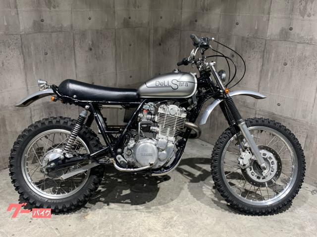 ヤマハ SR400 21インチホイール フォーク延長 ピーナッツタンク