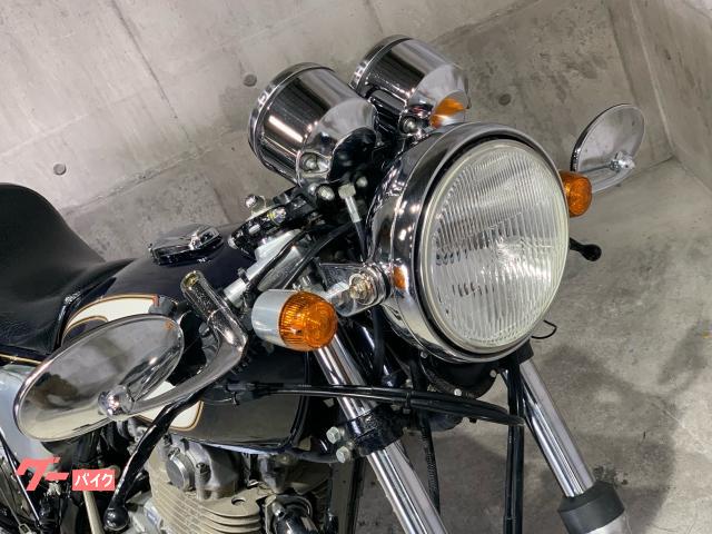 NO.2982　SR400　セパハン バックステップ オイルクーラー マフラー シート エグリタンク ライト テール 他 ☆彡 ヤマハ SR400 セパハン キャブトンマフラー バックステップ