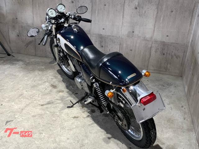 ヤマハ SR400 セパハン キャブトンマフラー バックステップ