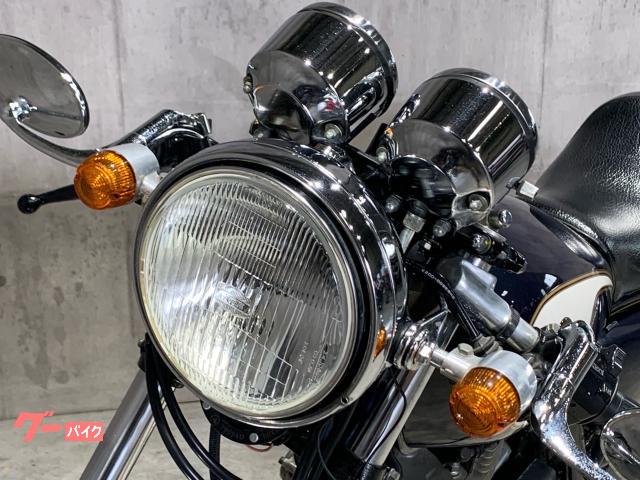 ヤマハ SR400 セパハン キャブトンマフラー バックステップ