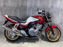 ホンダ　ＣＢ４００Ｓｕｐｅｒ　Ｆｏｕｒ　ＶＴＥＣ　Ｒｅｖｏ　アップハンドル　タックロールシート　エンジンガード　立体エンブレム