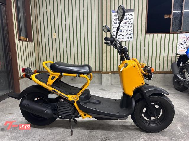 ズーマー　キャブ車　イエロー