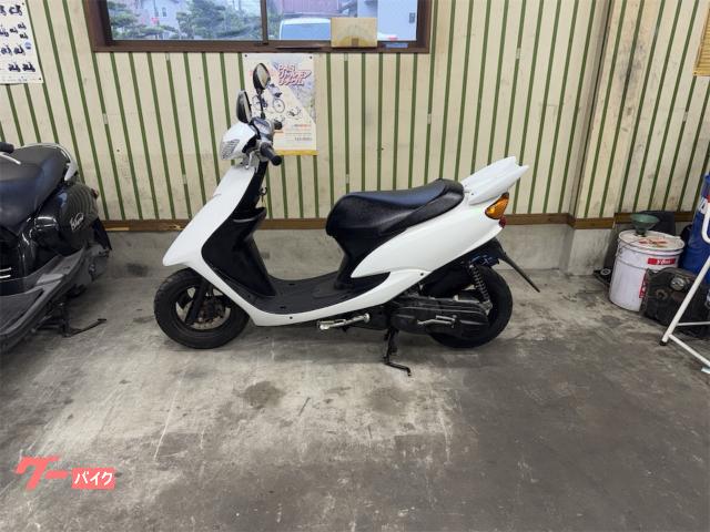 ＪＯＧＺＲ仕様　外装新品　２スト　社外マフラー　ハイマウントストップランプ付き　キャブレターモデル　ＳＡ１６Ｊ