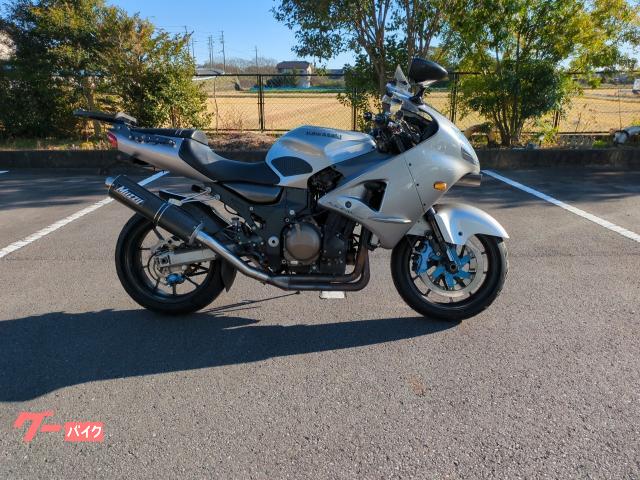 ZV08AX3-R--748x1024.jpg