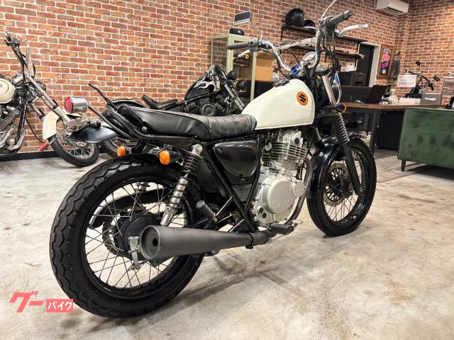 スズキ グラストラッカー ノーマル車 NJ47A キャブ車 キャッツ