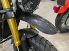 スクランブラー400XC