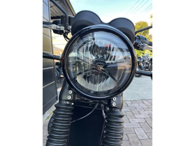 ボンネビルT120