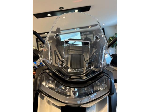 タイガー1200ラリー エクスプローラー