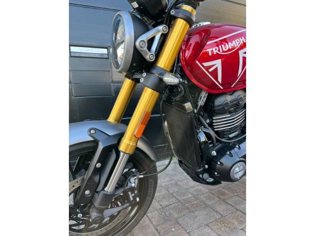 スピード400