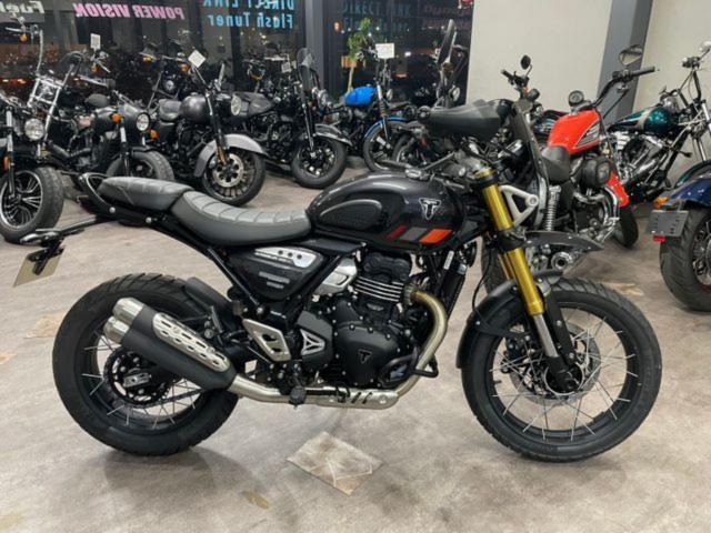 スクランブラー400XC