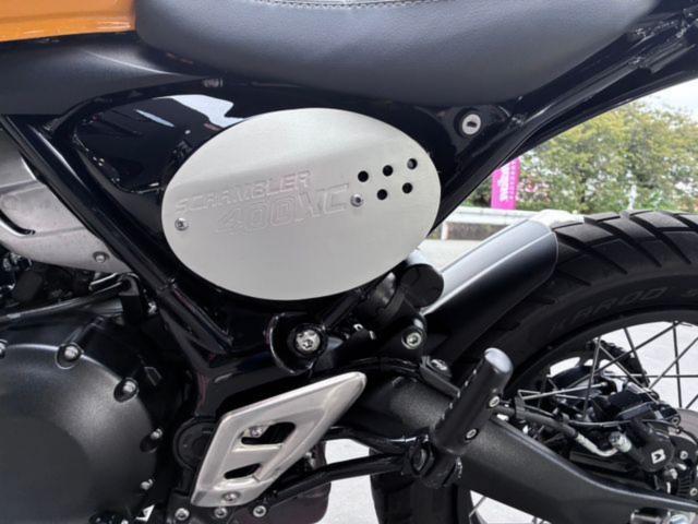スクランブラー400XC