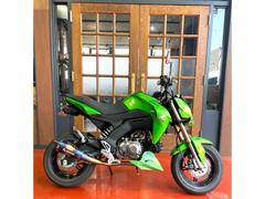 カワサキ　Ｚ１２５ＰＲＯ　２０１６年　３０００キロ　自賠責保険二年付き　１２Ｖシガーソケット付き