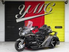 ホンダ　ゴールドウイング　ＧＬ１８００