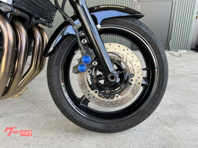 ヤマハ XJR1300 YAMAHA オーバーレーシングマフラー付き