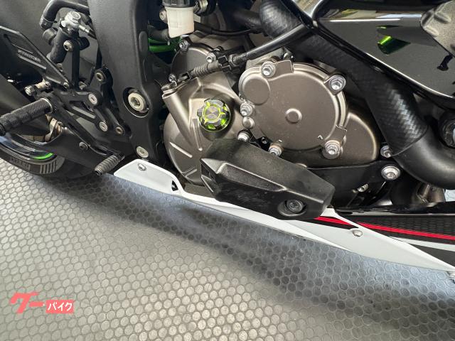 カワサキ Ninja ZX－6R ABS ETC・アクスル