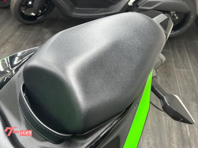 カワサキ Ninja ZX－25R SE ETC2．0 ドラレコ