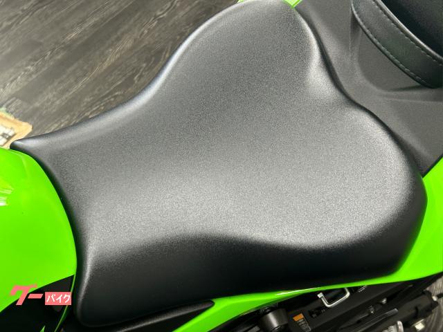 カワサキ Ninja ZX－25R SE ETC2．0 フェンダーレス