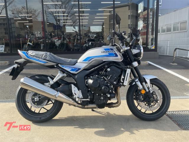 ＣＢ１０００Ｆ　２０２５年モデル　ウルフシルバーメタリックブルーストライプ